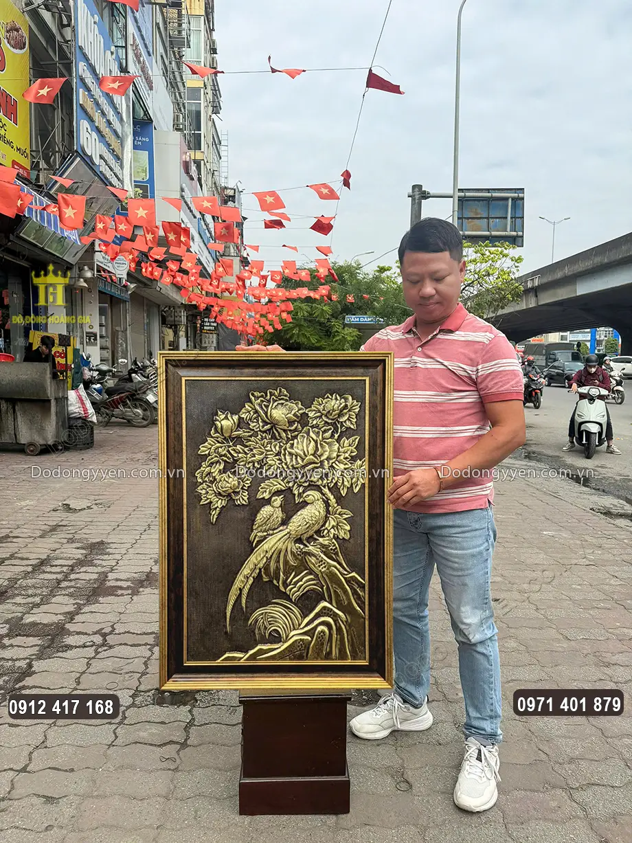 Kh&ocirc;ng gian ph&ograve;ng kh&aacute;ch, ph&ograve;ng ngủ được nhiều gia chủ chọn treo tranh